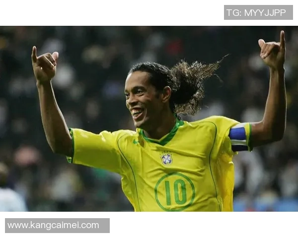 历史最佳足球后卫球员排名解析及各年代代表人物回顾