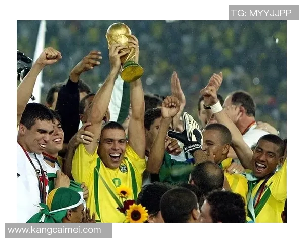 巴西足球搞笑球星花式盘带场上欢乐不断