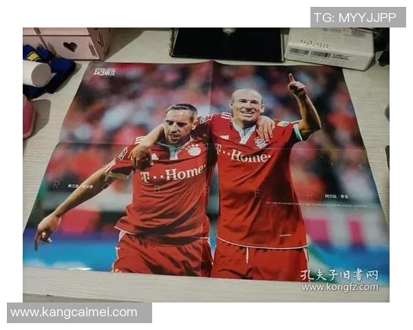 足球杂志专刊明星球员海报设计呈现超级赛季最强阵容与精彩瞬间